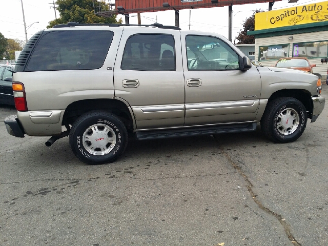 2001 GMC Yukon 4x4 Crew Cab LE