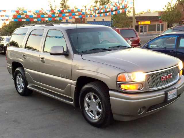 2001 GMC Yukon Base