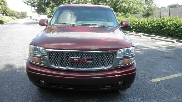 2001 GMC Yukon Base