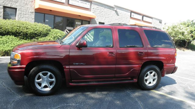 2001 GMC Yukon Base