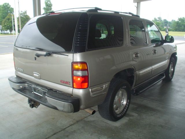 2001 GMC Yukon 4x4 Crew Cab LE