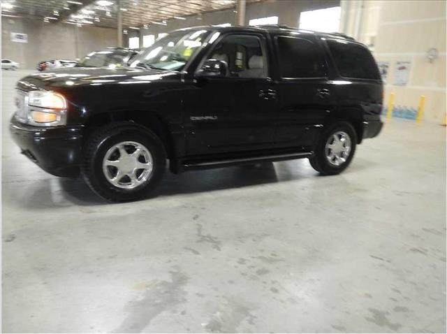 2002 GMC Yukon C300 Sport