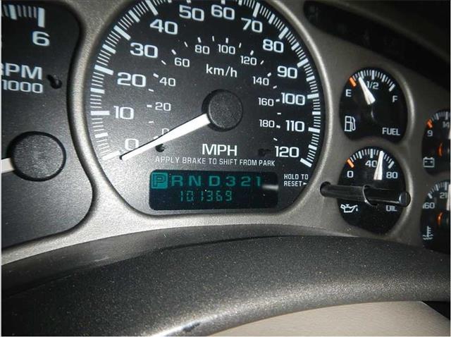 2002 GMC Yukon C300 Sport