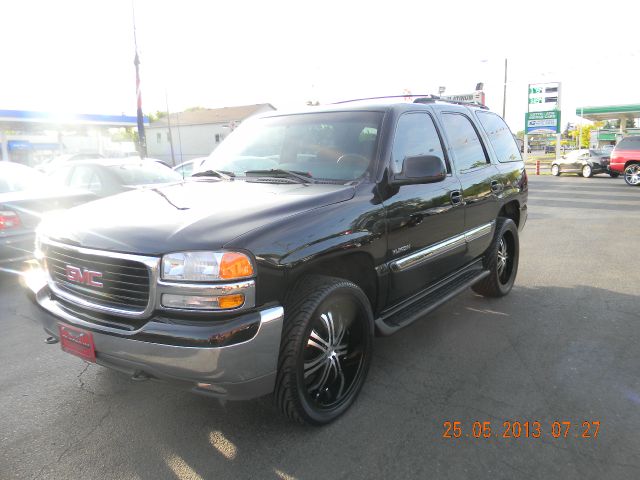 2002 GMC Yukon Ram 3500 Diesel 2-WD