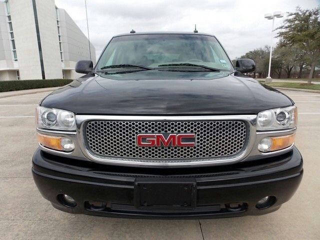 2002 GMC Yukon EX Sedan 4D
