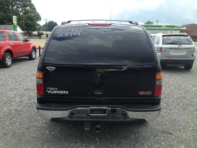 2002 GMC Yukon Ram 3500 Diesel 2-WD