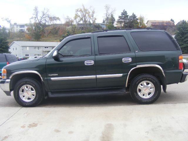 2002 GMC Yukon Ram 3500 Diesel 2-WD