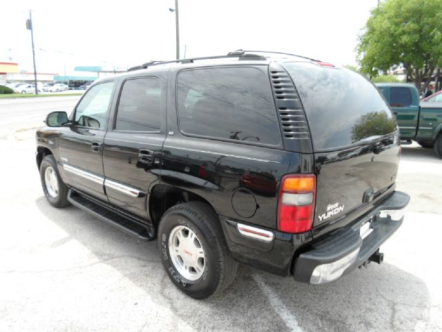 2002 GMC Yukon SLT