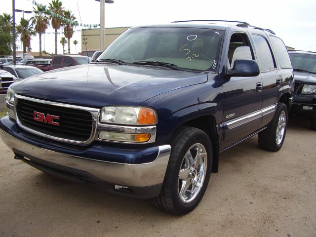 2002 GMC Yukon Ram 3500 Diesel 2-WD