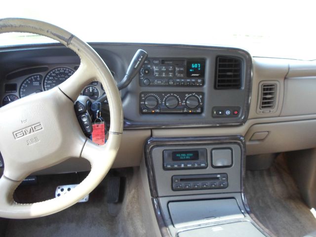2002 GMC Yukon Base