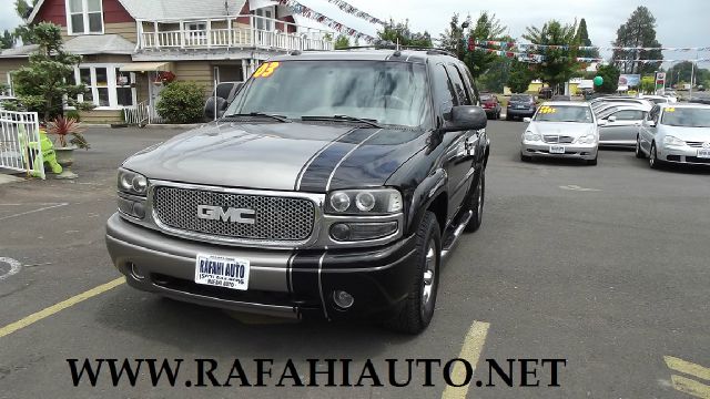 2003 GMC Yukon EX Sedan 4D