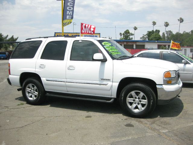 2003 GMC Yukon 4wd