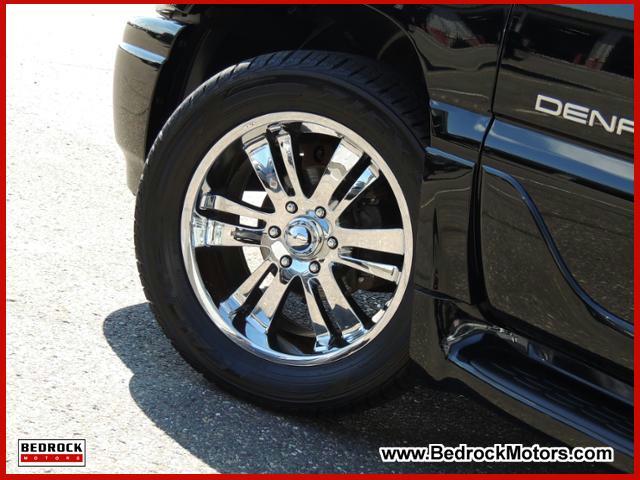 2003 GMC Yukon Unknown