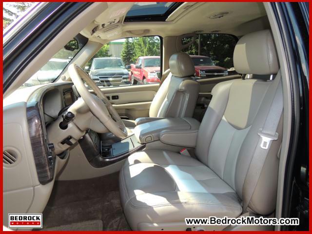 2003 GMC Yukon Unknown