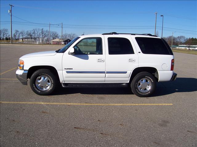 2003 GMC Yukon SLT
