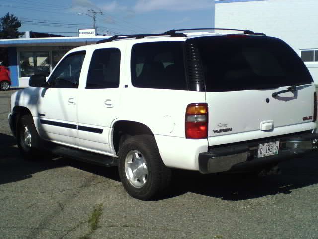 2003 GMC Yukon Ram 3500 Diesel 2-WD