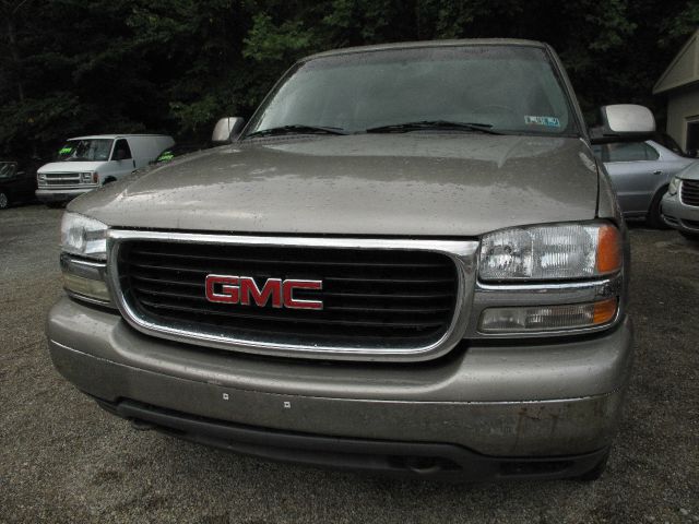 2003 GMC Yukon Ram 3500 Diesel 2-WD
