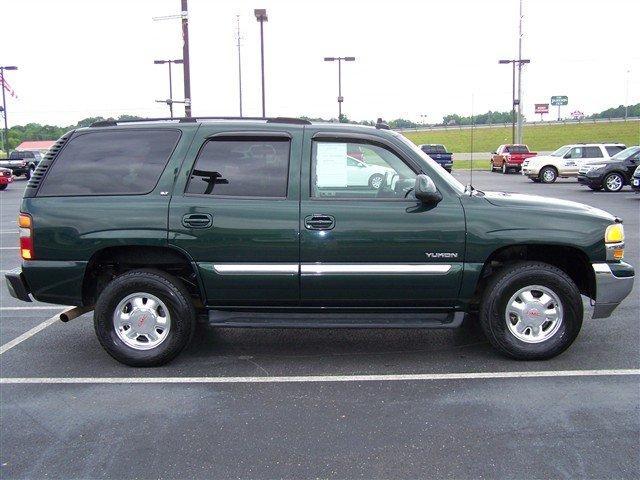 2003 GMC Yukon SLT