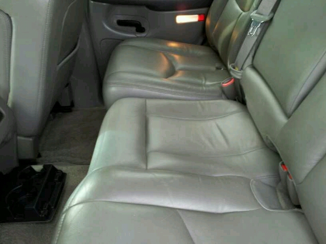 2003 GMC Yukon Autobahn