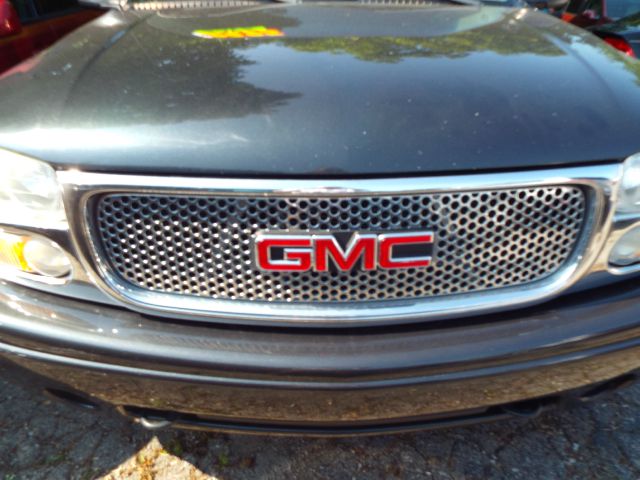 2003 GMC Yukon Base