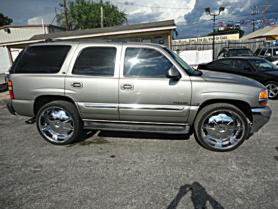 2003 GMC Yukon 4wd