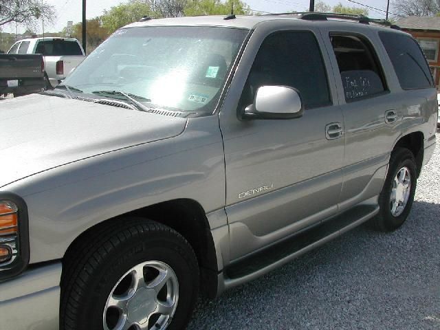 2003 GMC Yukon Base