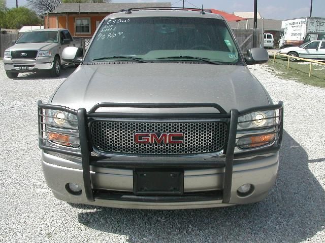 2003 GMC Yukon Base
