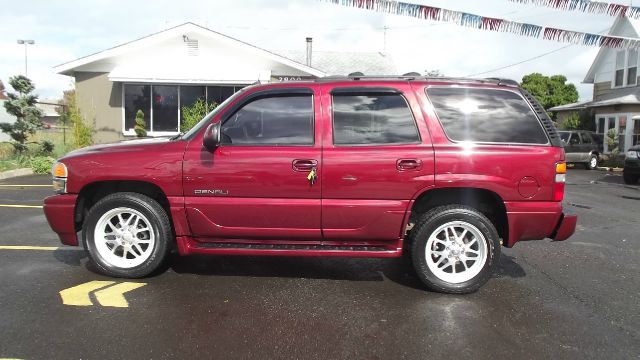 2003 GMC Yukon Base