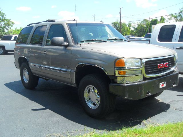 2003 GMC Yukon Ram 3500 Diesel 2-WD