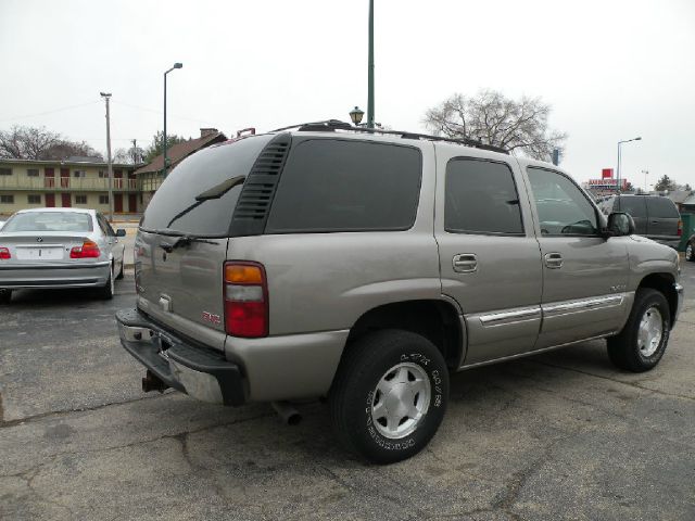 2003 GMC Yukon Ram 3500 Diesel 2-WD