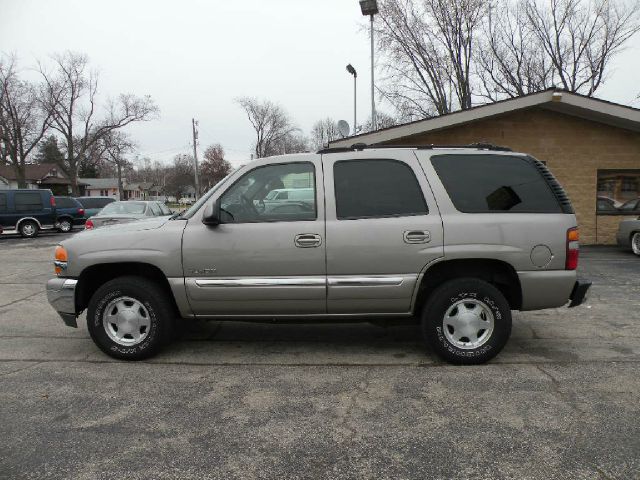 2003 GMC Yukon Ram 3500 Diesel 2-WD