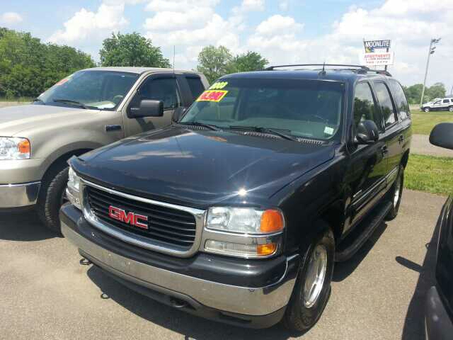 2003 GMC Yukon Ram 3500 Diesel 2-WD