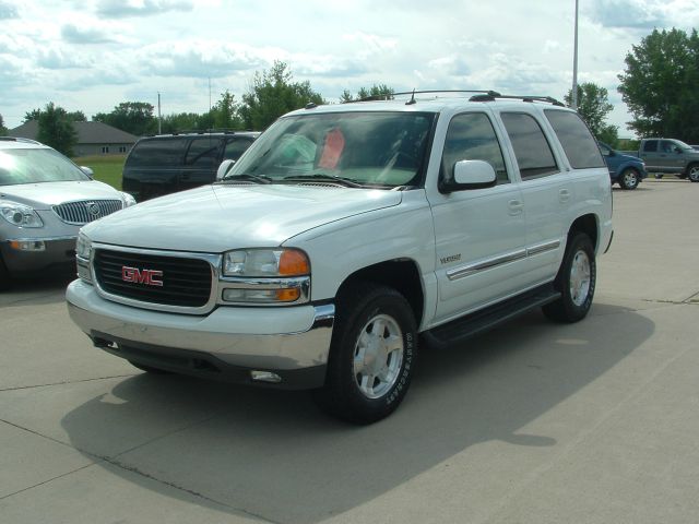 2004 GMC Yukon 3.0 SI Coupe
