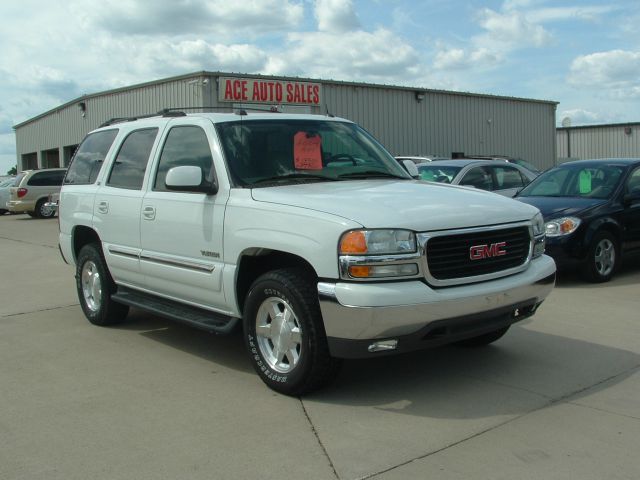 2004 GMC Yukon 3.0 SI Coupe