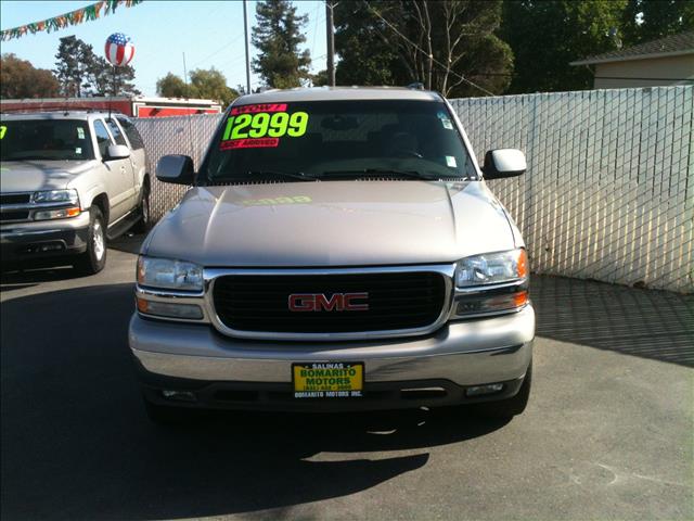 2004 GMC Yukon L.T. 4-w.d. 5.3L