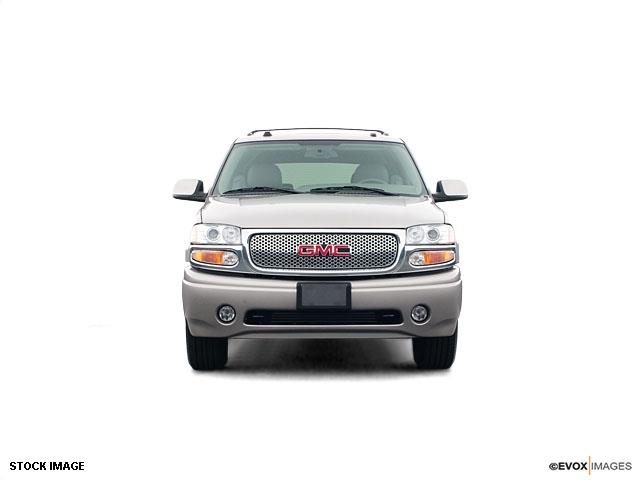 2004 GMC Yukon Unknown