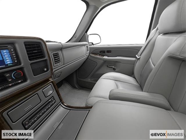 2004 GMC Yukon Unknown