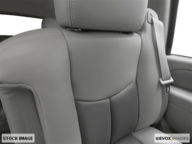 2004 GMC Yukon Unknown