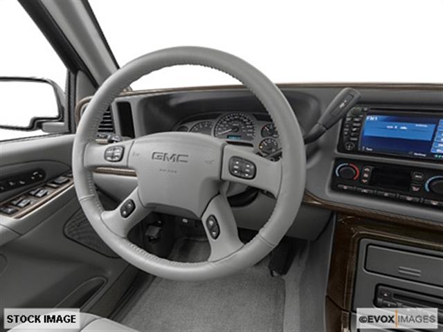 2004 GMC Yukon Unknown