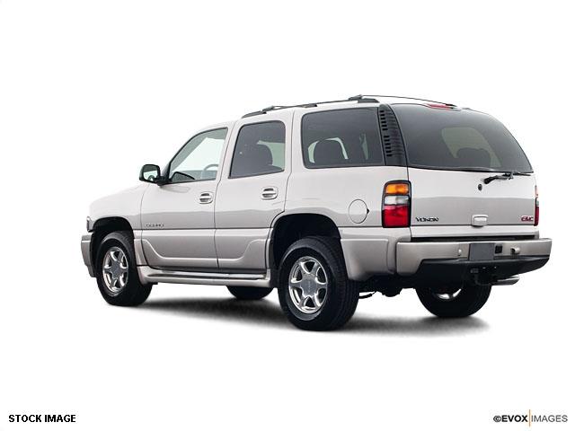 2004 GMC Yukon Unknown