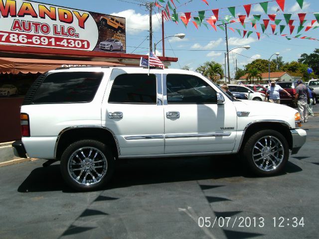2004 GMC Yukon 4wd