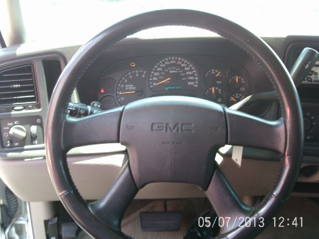 2004 GMC Yukon 4wd