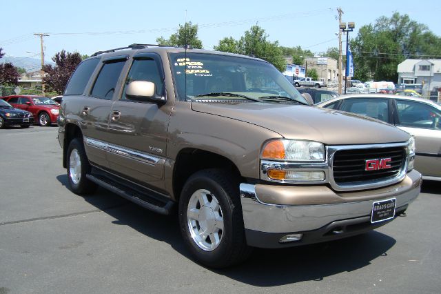 2004 GMC Yukon Ram 3500 Diesel 2-WD