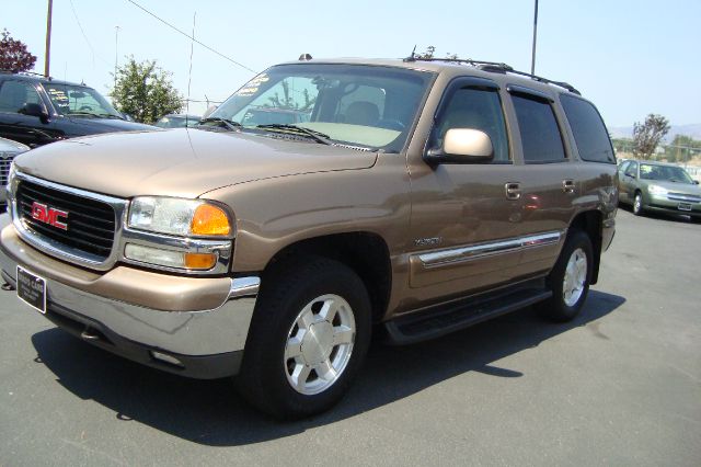 2004 GMC Yukon Ram 3500 Diesel 2-WD