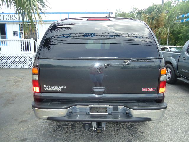 2004 GMC Yukon 4wd