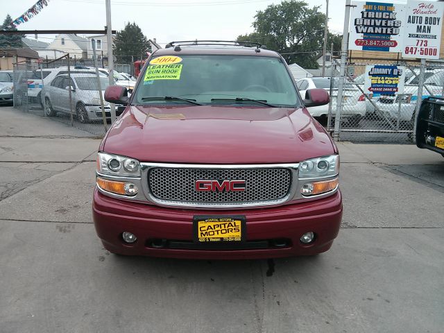 2004 GMC Yukon EX Sedan 4D