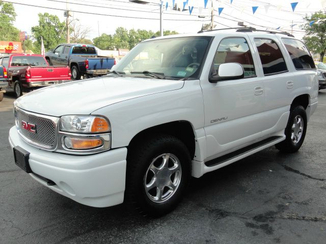 2004 GMC Yukon RT Performance