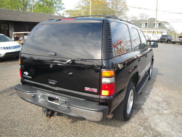 2004 GMC Yukon Ram 3500 Diesel 2-WD