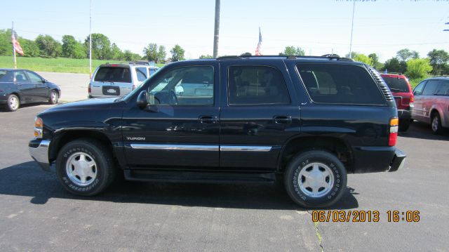2004 GMC Yukon Ram 3500 Diesel 2-WD