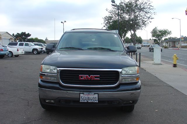 2004 GMC Yukon Ram 3500 Diesel 2-WD
